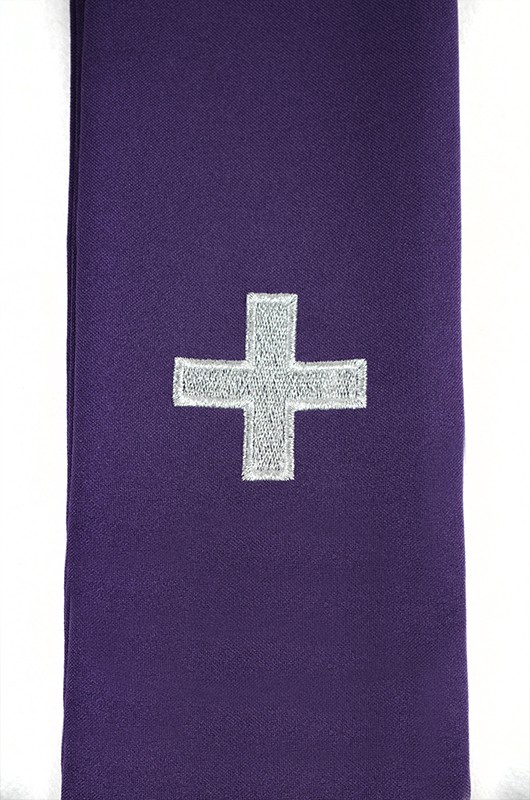 Dalmatika fialová s křížem - obrázek 4